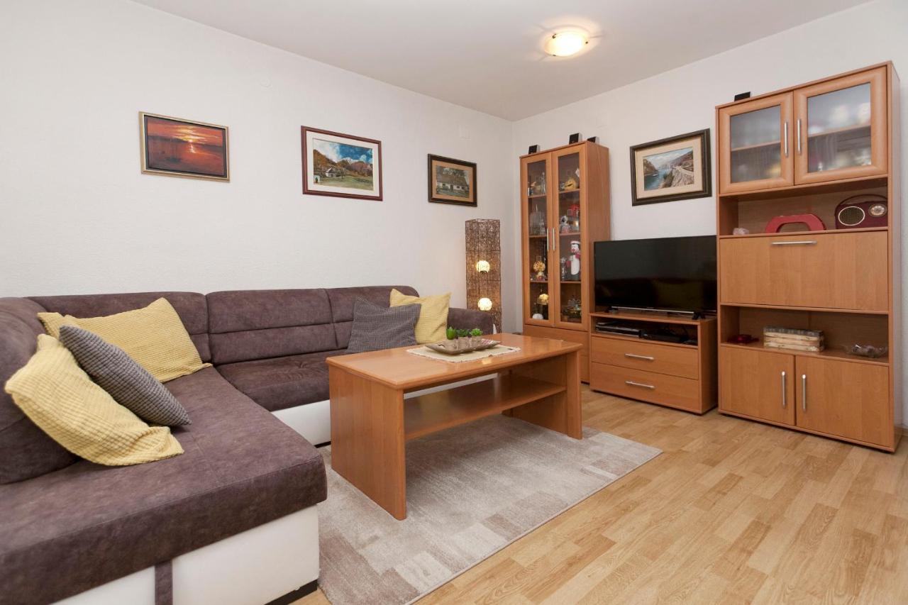 Apartman Nade Пула Екстер'єр фото